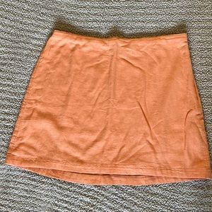 Linen skirt, new condition